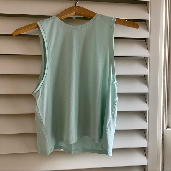 Light Blue Crop Workout Top - Picture 1 of 5